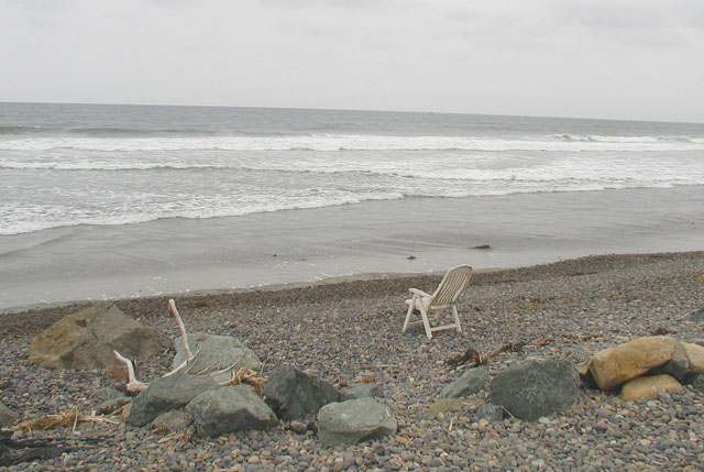 card044 - Chair at the Beach ﾠﾠ©2005 Nancy Telford
