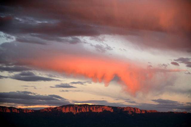 cb12 - Cloud's Reach ©2008 Carrie Barton