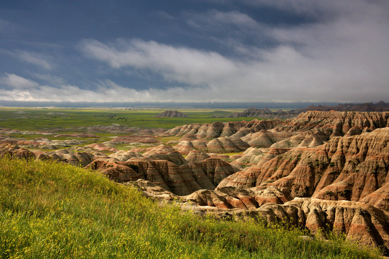 XP9F0473w - Beautiful Badlands ©2009 Carrie Barton