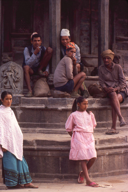 ss077 - standing by the stepsﾠ©1986 Sanford Sherman